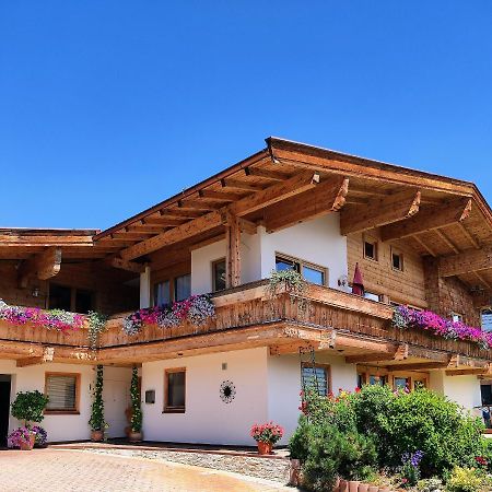 Haus Jessica Incl National Park Sommercard Митерзил Екстериор снимка